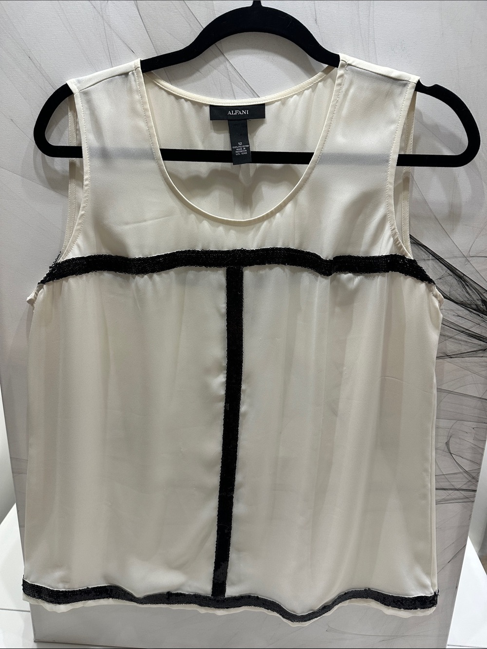 Alfani White Sleeveless Blouse Black Sequin Trim Size 12